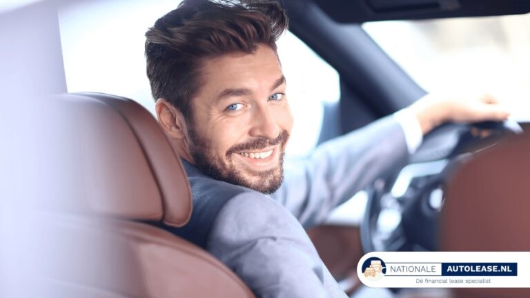 Zakelijke auto leasen, waar sluit je het Financial Lease contract af?