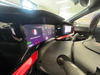 Thumbnail Mobil 8