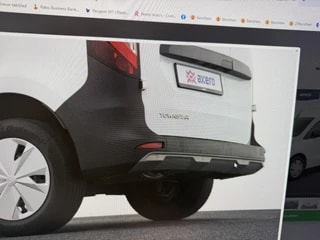 Thumbnail Mobil 6