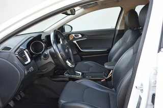 Thumbnail Mobil 10
