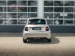Thumbnail Mobil 6