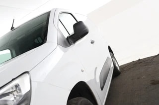Thumbnail Mobil 6