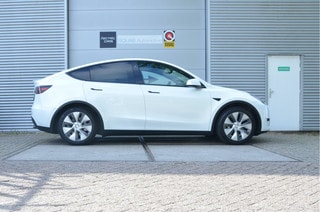 Thumbnail Mobil 8
