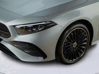 Thumbnail Mobil 8