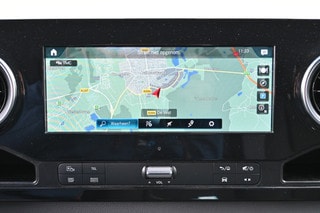 Thumbnail Mobil 7