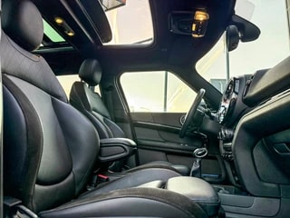 Thumbnail Mobil 10