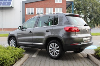 Thumbnail Mobil 4