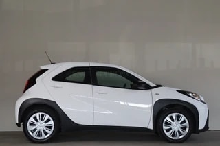 Thumbnail Mobil 10