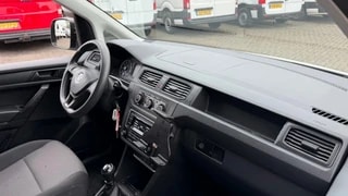 Thumbnail Mobil 7