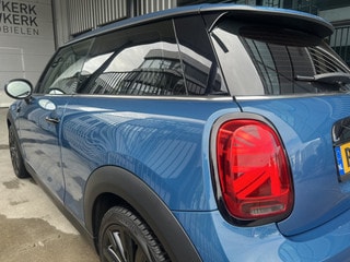 Thumbnail Mobil 9