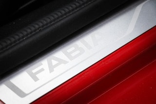 Thumbnail Mobil 10
