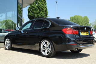 Thumbnail Mobil 10