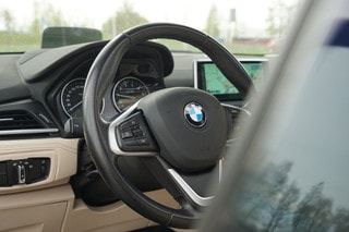 Thumbnail Mobil 3