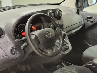 Thumbnail Mobil 4
