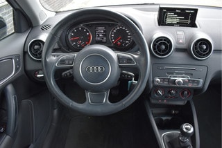 Thumbnail Mobil 4