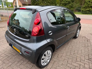 Thumbnail Mobil 5