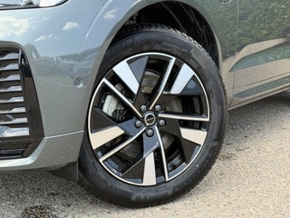 Thumbnail Mobil 6
