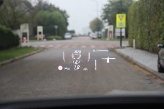 Thumbnail Mobil 10