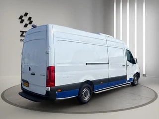 Thumbnail Mobil 7