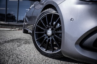 Thumbnail Mobil 8