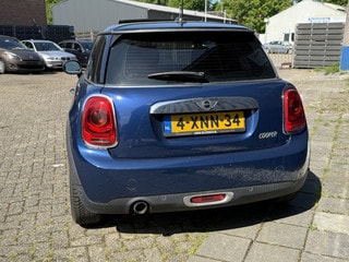 Thumbnail Mobil 4