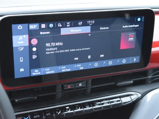 Thumbnail Mobil 10