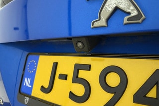 Thumbnail Mobil 6