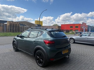 Thumbnail Mobil 8
