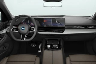 Thumbnail Mobil 3