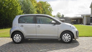 Thumbnail Mobil 4
