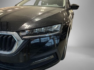 Thumbnail Mobil 8
