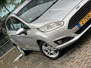 Thumbnail Mobil 6