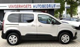Thumbnail Mobil 4