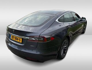 Thumbnail Mobil 4