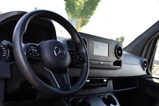 Thumbnail Mobil 2