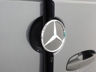 Thumbnail Mobil 9