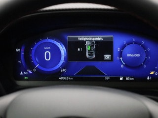 Thumbnail Mobil 9