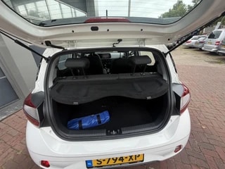 Thumbnail Mobil 10