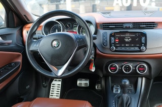 Thumbnail Mobil 5