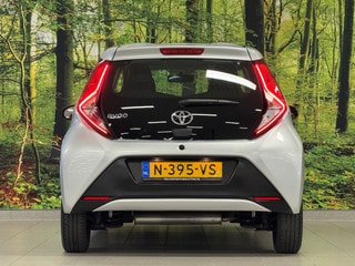 Thumbnail Mobil 6