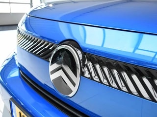 Thumbnail Mobil 9