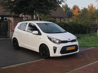 Thumbnail Mobil 4