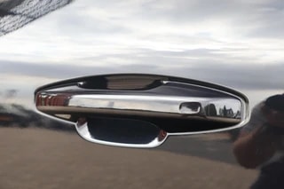 Thumbnail Mobil 10