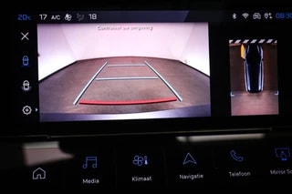 Thumbnail Mobil 8