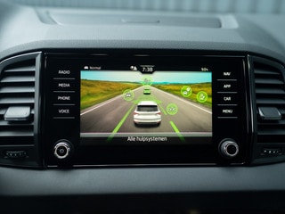 Thumbnail Mobil 9