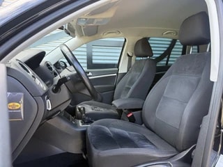Thumbnail Mobil 4