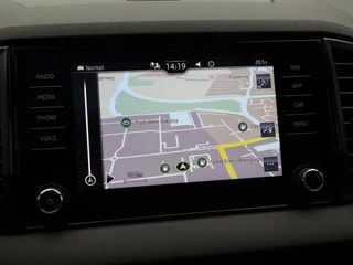 Thumbnail Mobil 8
