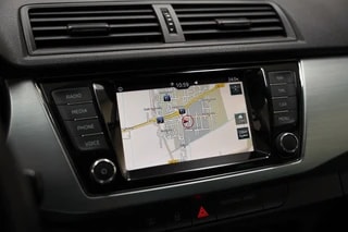 Thumbnail Mobil 7