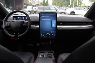 Thumbnail Mobil 2
