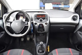 Thumbnail Mobil 6